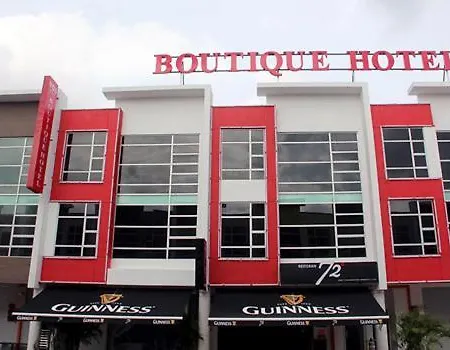 906 Hotel Kota Laksamana